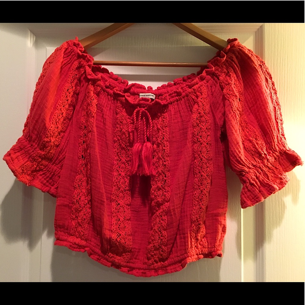American Eagle top
